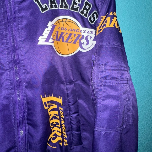 Purple Los Angeles Lakers Jacket - Picture 5 of 5